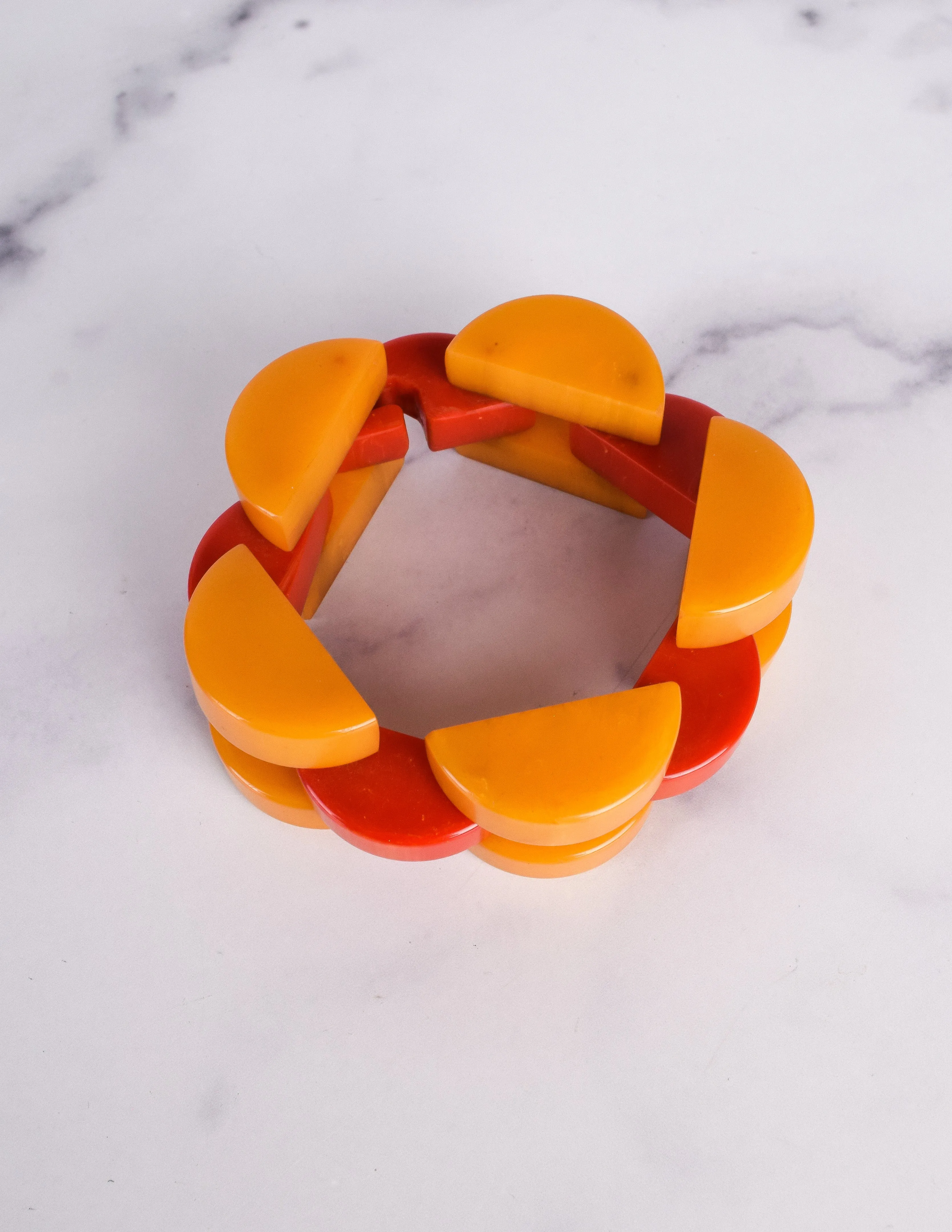 Vintage 1940s Orange and Yellow Marbled Bakelite Chain Bracelet