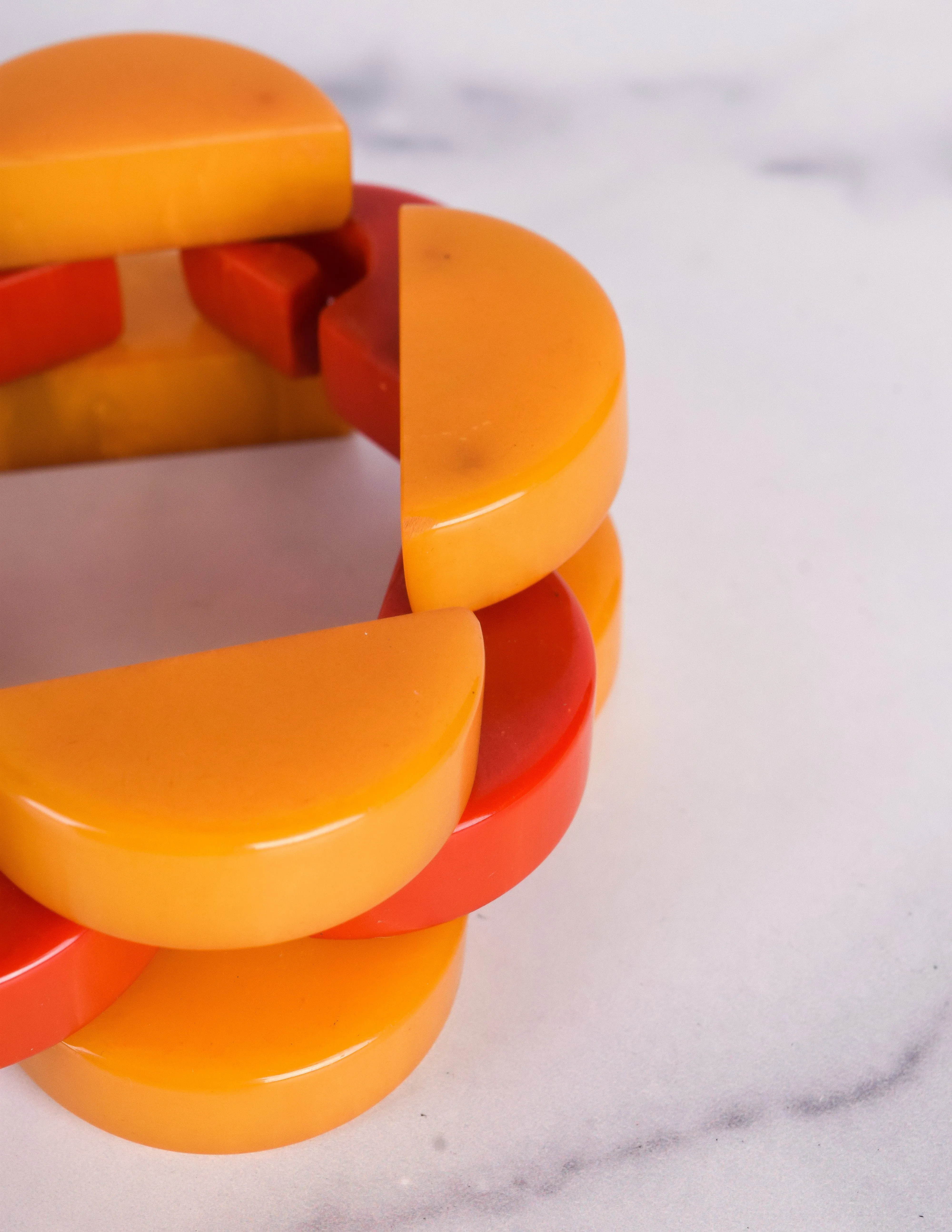 Vintage 1940s Orange and Yellow Marbled Bakelite Chain Bracelet