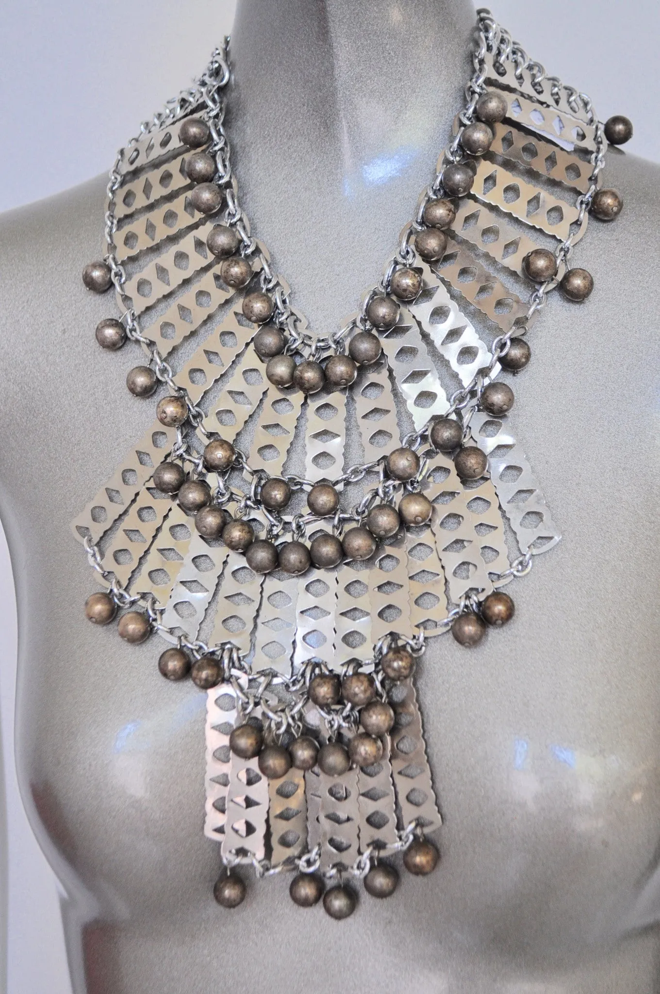 Vintage 70s chunky metal disc necklace,avantgarde runway design